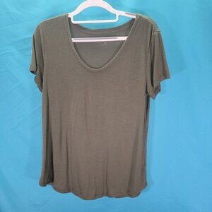 Ana Olive Green Short Sleeve Womens T-Shirt Medium
